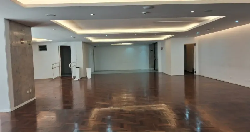 Casa comercial com 5 salas para alugar na Rua Eça d Queiroz, 542, Vila Mariana, São Paulo