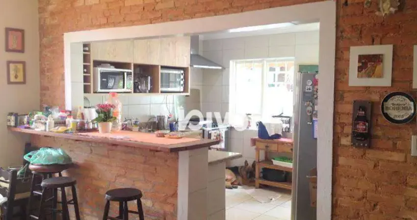 Sobrado com 3 dormitórios à venda, 370 m² por R$ 3.300.000,00 - Vila Mariana - São Paulo/SP