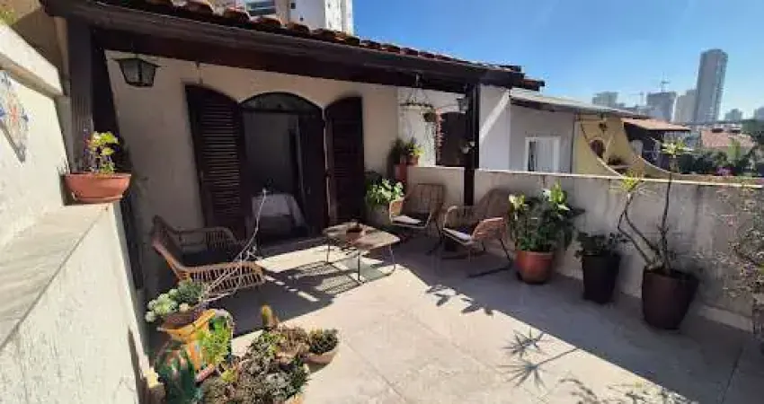 Sobrado com 2 quartos à venda, 120 m² por R$ 735.000 - Vila Gumercindo
