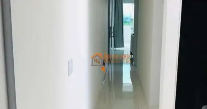 Sobrado com 3 dormitórios à venda, 430 m² por R$ 852.000,00 - Itaim - Guarulhos/SP