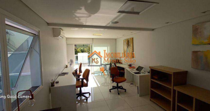 Sobrado com 3 dormitórios à venda, 226 m² por R$ 950.000,00 - Parque Renato Maia - Guarulhos/SP