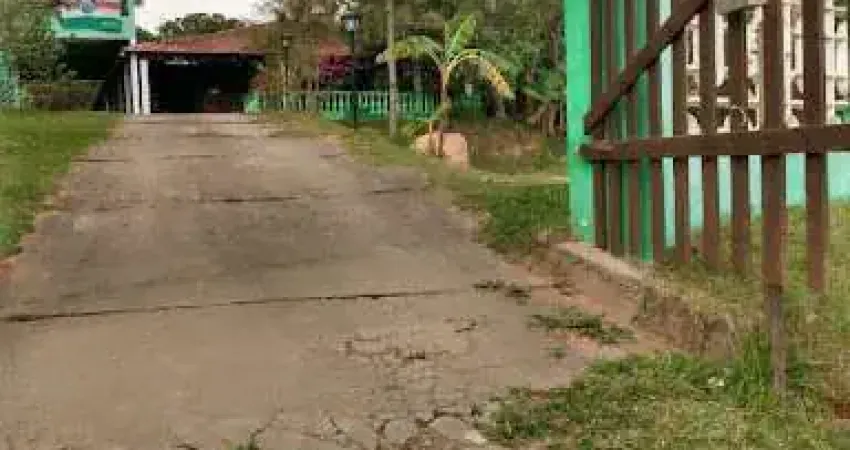 Chácara com 8 dormitórios à venda, 4000 m² por R$ 800.000,00 - Parque Piratininga - Itaquaquecetuba/SP