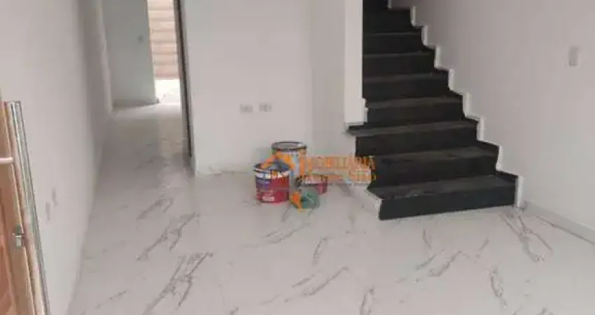 Sobrado com 2 dormitórios à venda, 74 m² por R$ 448.000,00 - Jardim Amazonas - Itaquaquecetuba/SP