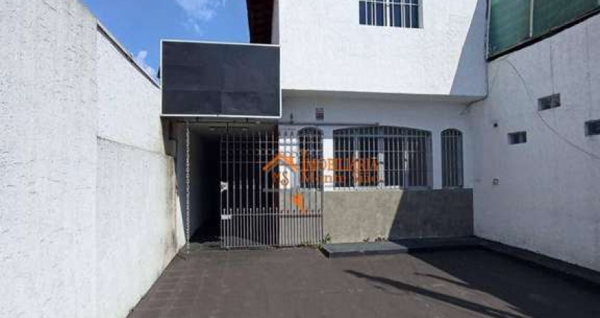 Sobrado com 3 dormitórios para alugar, 250 m² por R$ 3.497,00/mês - Jardim Santa Mena - Guarulhos/SP
