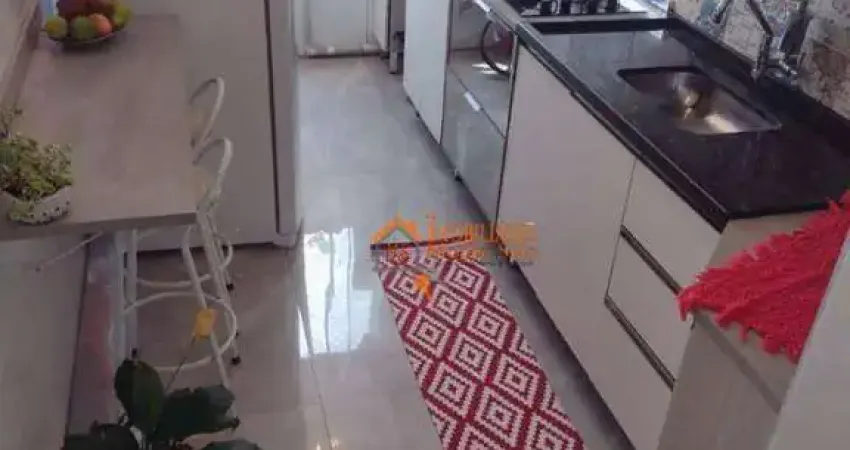 Apartamento com 2 dormitórios à venda, 50 m² por R$ 235.000,00 - Água Chata - Guarulhos/SP
