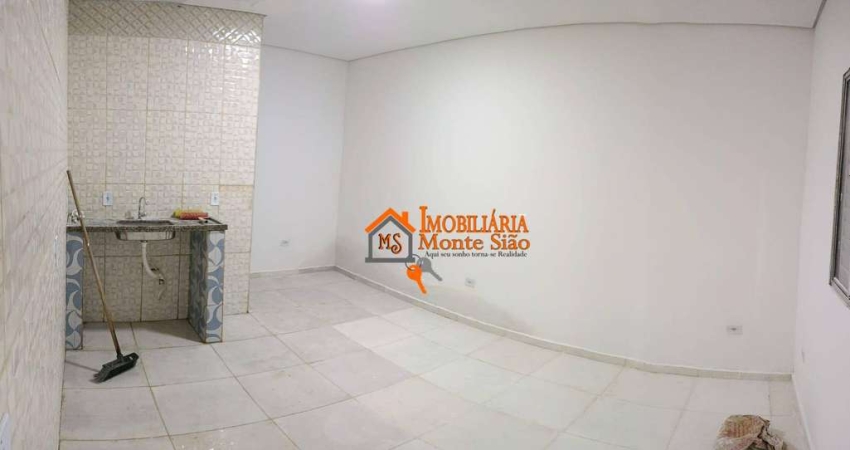 Kitnet com 1 dormitório para alugar, 25 m² por R$ 892/mês - Jardim Adriana - Guarulhos/SP