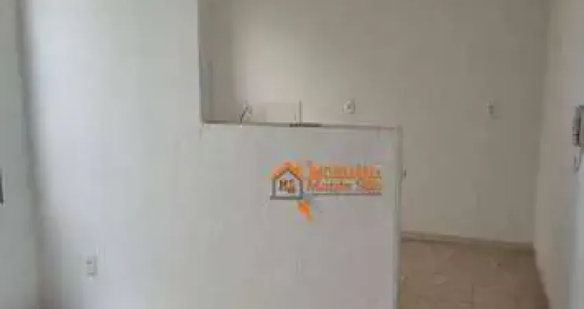 Apartamento com 2 dormitórios à venda, 40 m² por R$ 200.000,00 - Água Chata - Guarulhos/SP