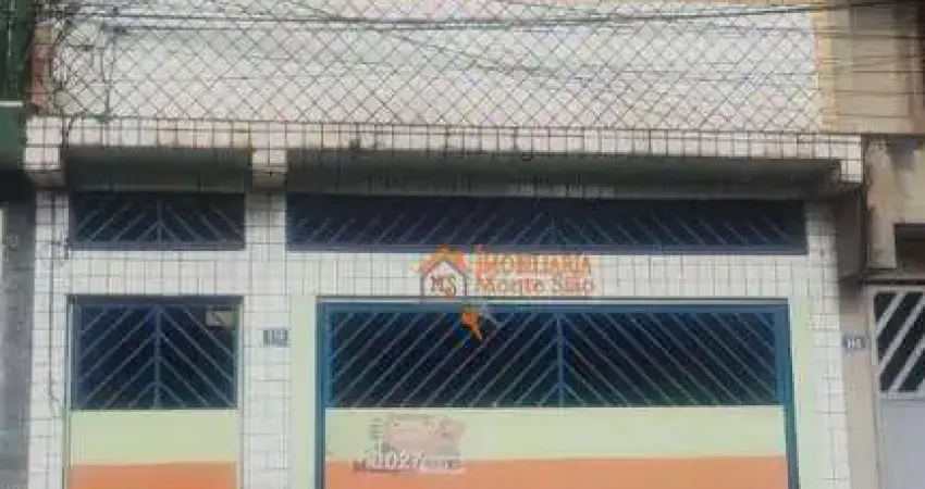 Sobrado com 3 dormitórios à venda, 300 m² por R$ 600.000,00 - Cidade Soberana - Guarulhos/SP