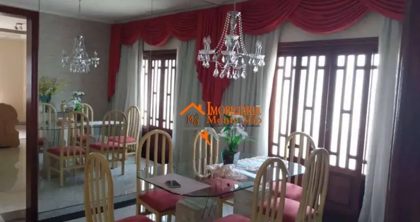 Sobrado com 3 dormitórios à venda, 279 m² por R$ 1.272.000,00 - Jardim Santa Mena - Guarulhos/SP