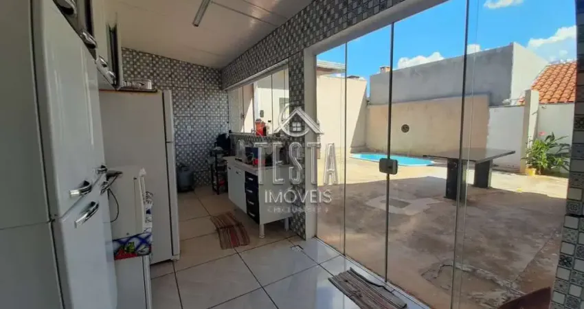 Casa com 3 quartos à venda no Conjunto Habitacional Isaura Pitta Garms, Bauru 