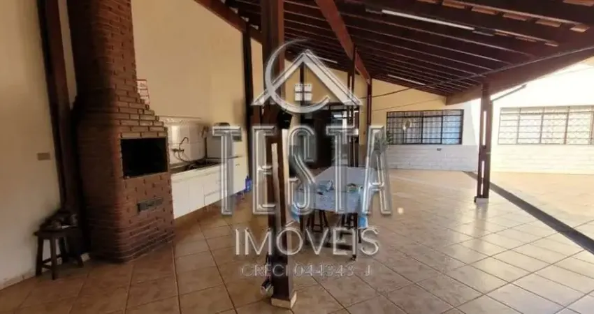 Casa com 3 quartos à venda na Vila Souto, Bauru 