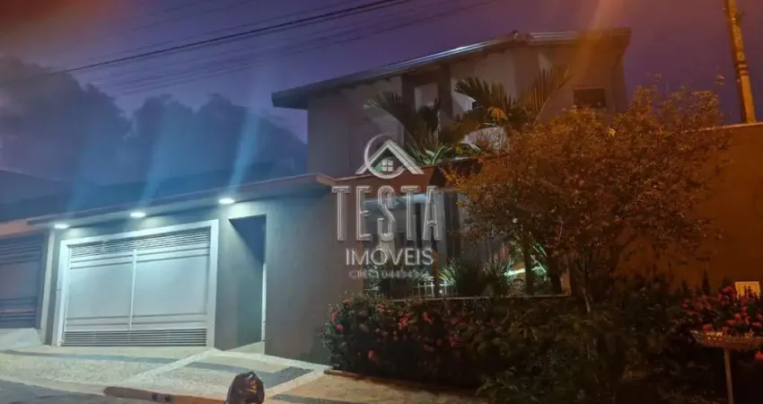 Casa para venda com 244 m² e 02 quartos em Residencial Francisco Lemos de Almeida, Bauru - SP