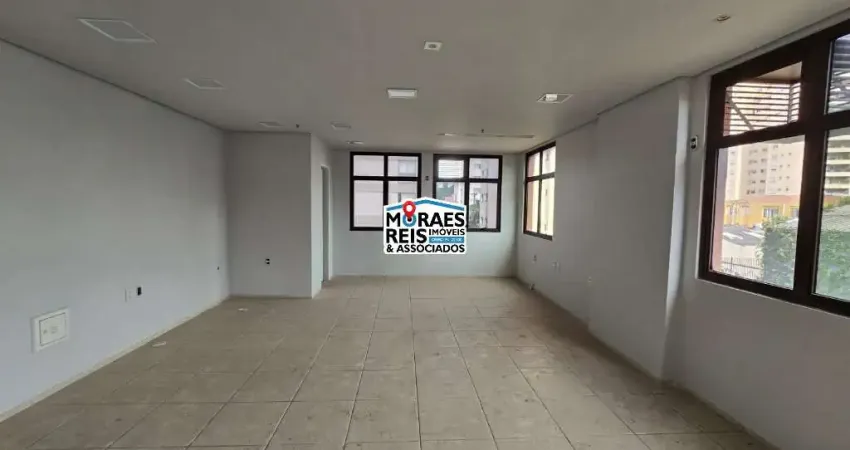 Sala comercial à venda na Rua Américo Brasiliense, 1479, Chácara Santo Antônio, São Paulo