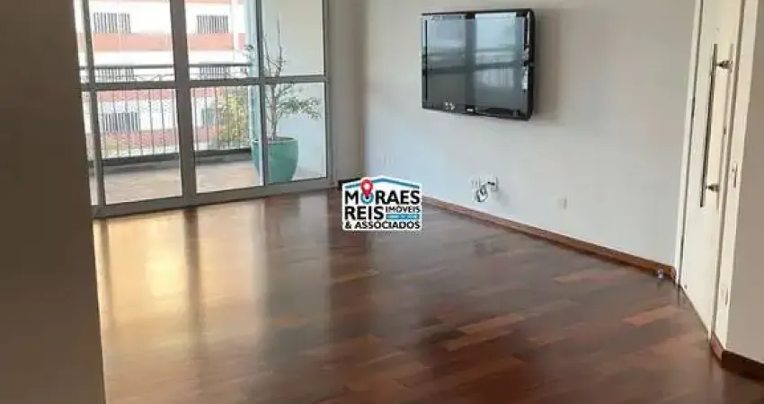 Apartamento com 3 quartos para alugar na Rua Gaivota, 646, Moema, São Paulo