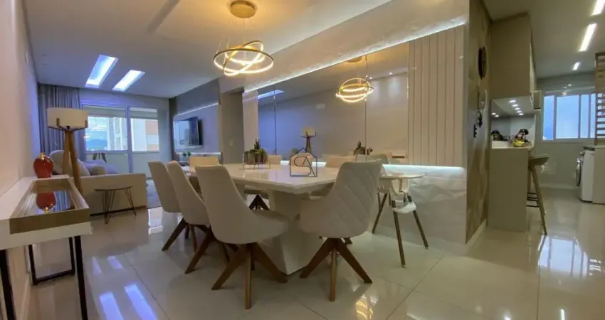 Apartamento com 03 quartos sendo 01 suíte 02 BWC localizado em Barreiros, São José - SC.