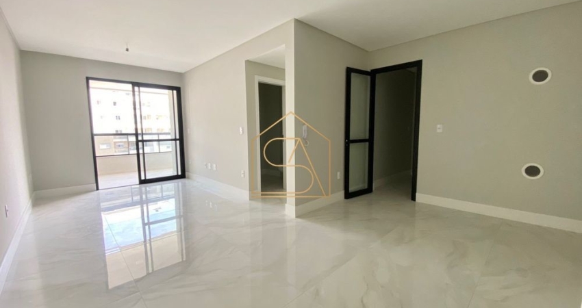 Apartamento com 02 quartos sendo 02 suítes e 03 BWC localizado em Campinas, São José - SC.