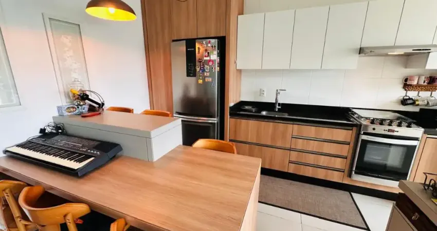 Apartamento Semi mobiliado em Areias São José - 02 dormitórios, sendo 01 suíte