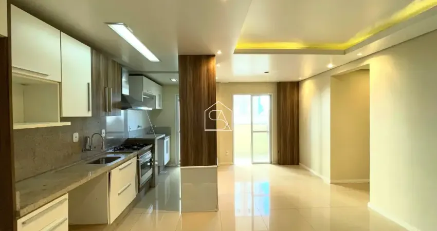 Apartamento com 03 quartos sendo 01 suíte 02 BWC localizado em Barreiros São José SC.