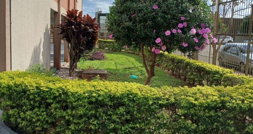 Vende-se Apartamento de 2 quartos no Consunto Residencial do Café em Londrina.
