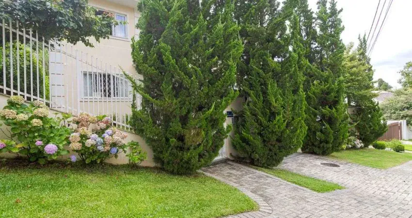 Casa com 4 quartos à venda na Rua Richard Strauss, 330, Vista Alegre, Curitiba