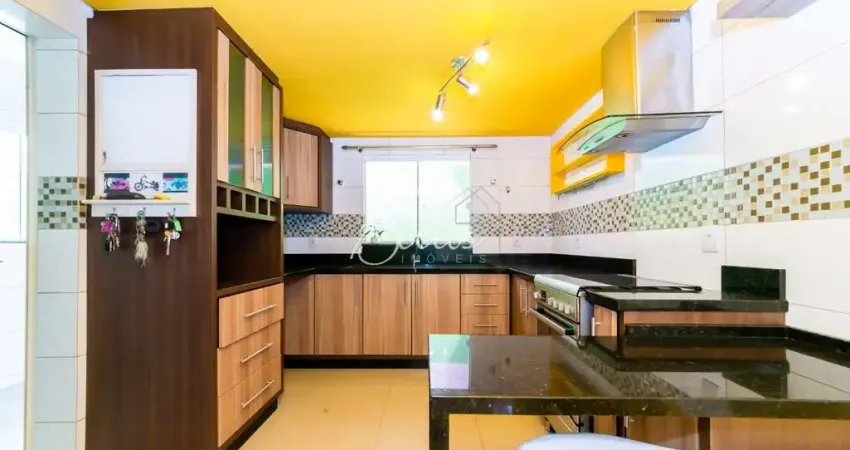 Casa com 4 quartos para alugar na Ferdinando Darif, 630, Campina do Siqueira, Curitiba
