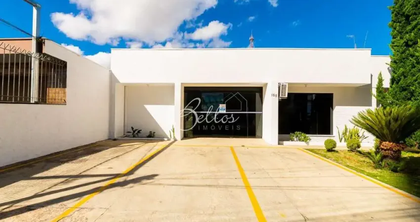 Casa à venda na Avenida Nossa Senhora da Luz, 155, Bacacheri, Curitiba