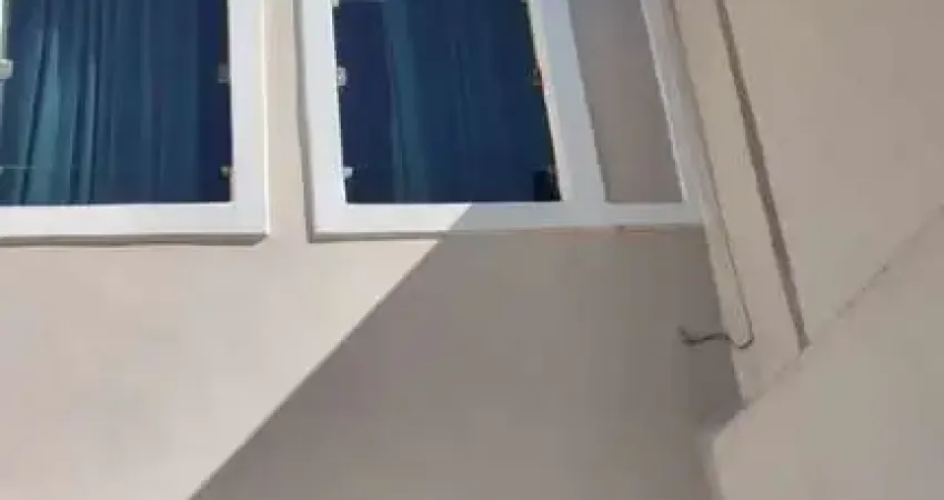 Casa em condomínio fechado com 3 quartos à venda na Avenida Rangel Pestana, 674, Jardim Cristiane, Santo André