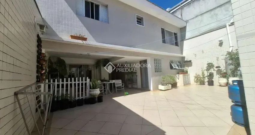 Casa com 4 quartos à venda na Rua Maceió, 541, Barcelona, São Caetano do Sul