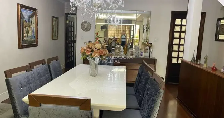 Casa com 4 quartos à venda na Rua Guaiamu, 20, Santa Maria, São Caetano do Sul