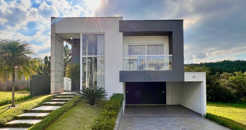CASA ESPETACULAR À VENDA COM 3 SUÍTES - RESERVA SANTA ANNA