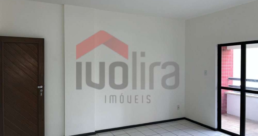 Vendo apto com 95 m2 com 03 qtos, 02 wc, 1 vaga, com elvdor.