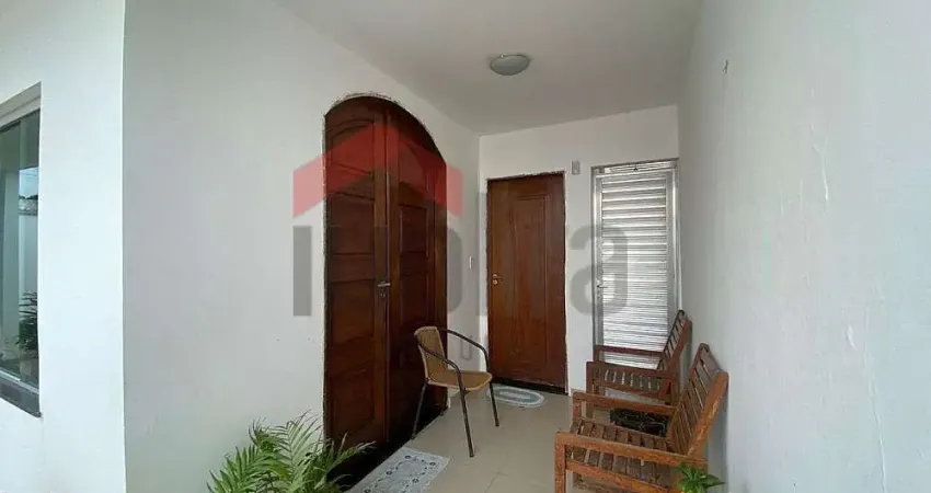 Casa com 4 quartos à venda na Rua Vinte e Dois, Cohaserma, São Luís