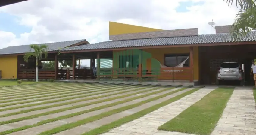 Casa com 5 quartos à venda na Avenida Themístocles Torres Resende, Bairro Novo, Gravatá