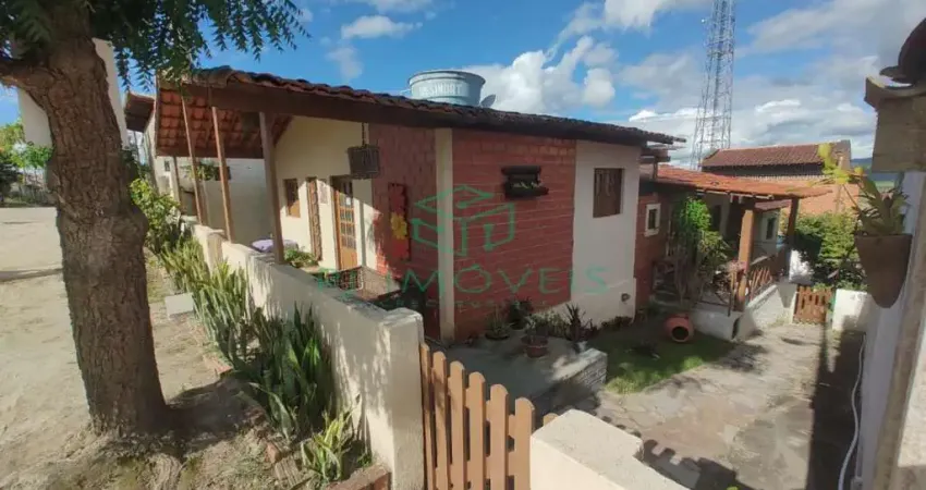 Casa com 2 quartos para alugar na Rua Estoril, Cruzeiro, Gravatá