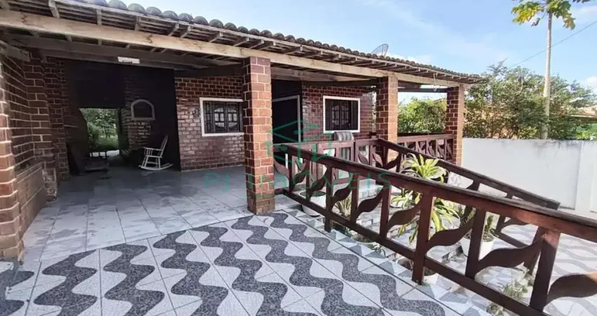 Casa com 3 quartos para alugar na Rua Algarve, Cruzeiro, Gravatá