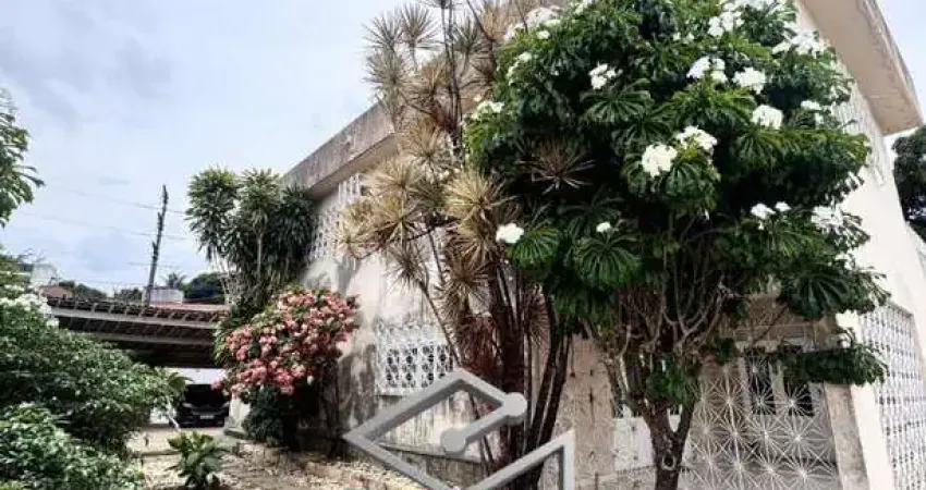 Casa com 6 quartos à venda na Rua Sinhá-moça, Fragoso, Olinda