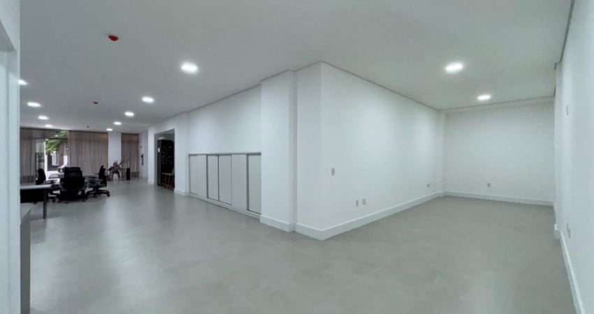 Sala Comercial Térrea - Locação - Balneário Camboriú