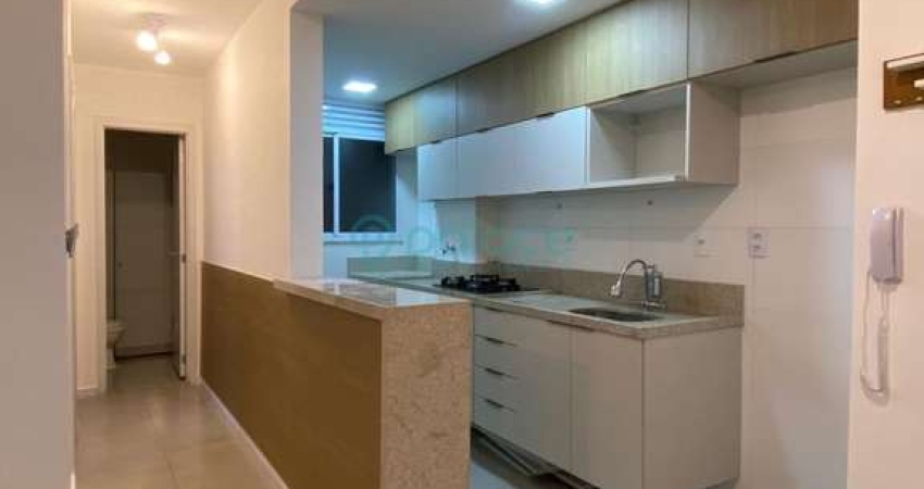 Apartamento com 2 quartos para locação no Teixeiras por R$ 1.800,00 mais taxas.