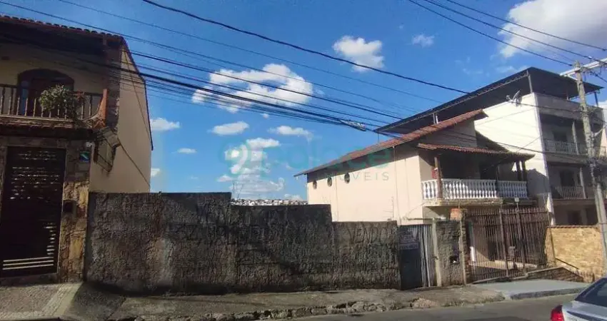 Terreno à venda com 297 m2, no bairro democrata na rua carangola por r$280.000,00