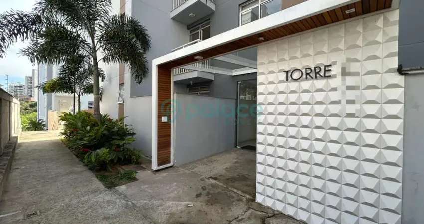 Cobertura 4 quartos, sendo duas suítes com duas vagas de garagem à venda no estrela sul no valor r$ 526 mil