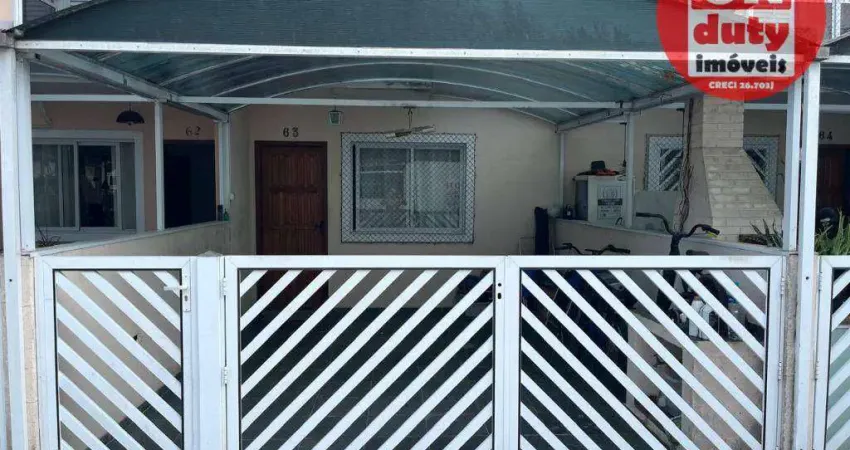 Casa com 2 dormitórios à venda, 63 m² por R$ 320.000,00 - Vila Voturuá - São Vicente/SP
