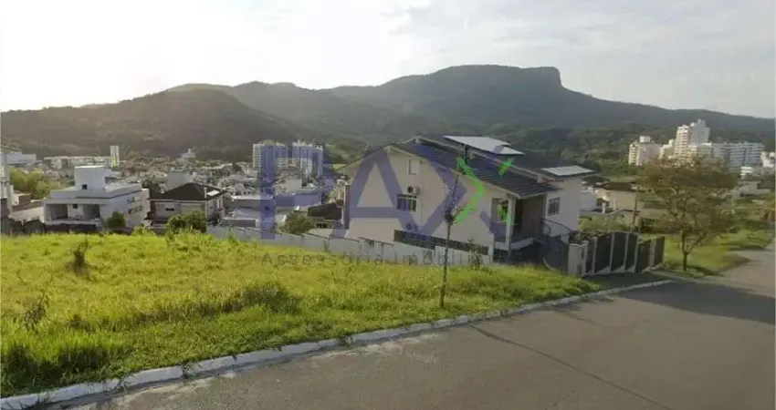 Terreno em condomínio fechado à venda em Pedra Branca, Palhoça 