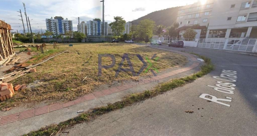 Terreno à venda na Rua dos Cravos, 20, Pedra Branca, Palhoça