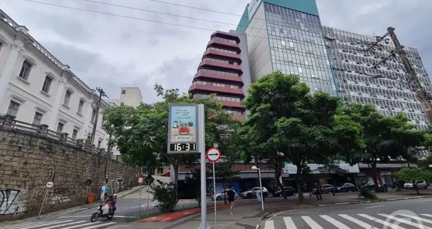 Sala comercial para alugar na Avenida Hercílio Luz, 599, Centro, Florianópolis