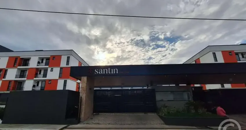 Descubra seu novo lar no Santin Home Club, com vista para o mar