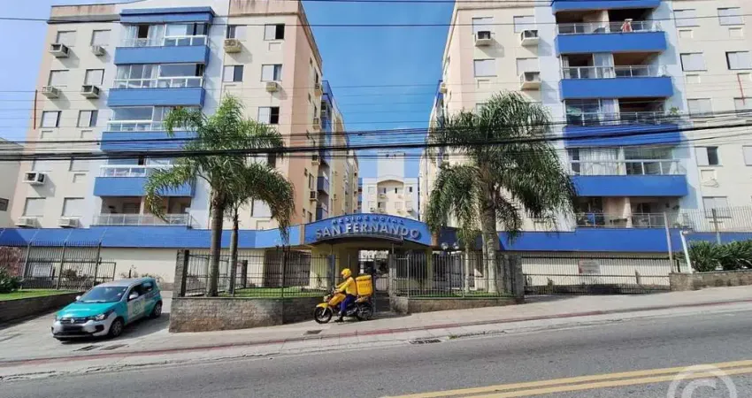 Apartamento seguro e espaçoso no bairro Estreito: ideal para famílias