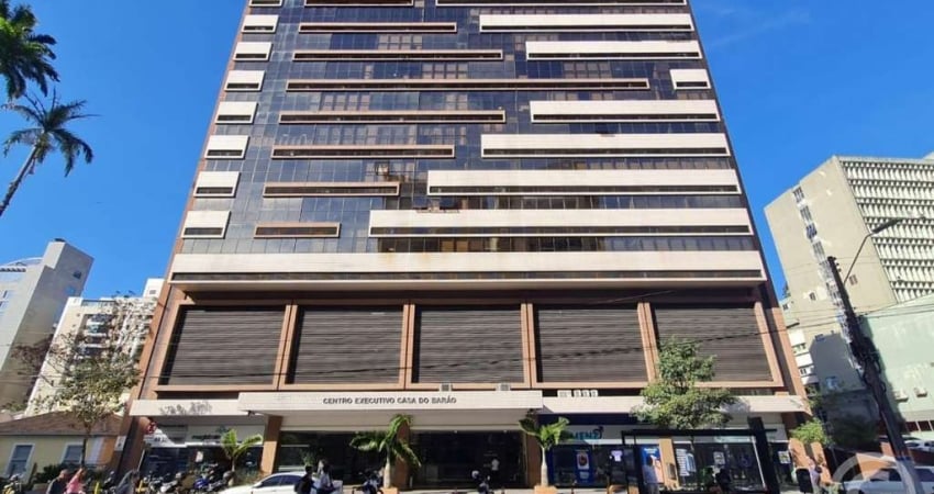 Alugue uma sala comercial no coração de Florianópolis