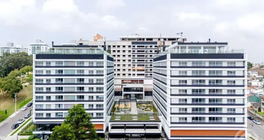 Apartamento com três suítes para alugar no Jardim Atlântico