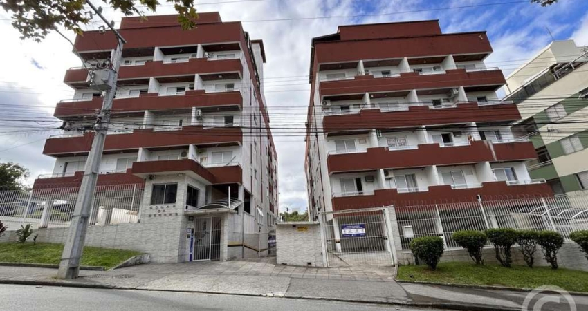 Kitnet mobiliada com vista para a tranquilidade no bairro Trindade, em Florianópolis