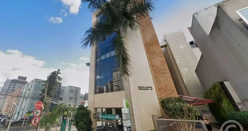 Sala comercial ampla em localização estratégica ao lado do shopping Beiramar